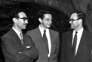 Con Antonio Rodríguez Huáscar y Jaime Benítez en Puerto Rico, 1956.