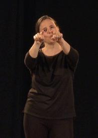 What is poetry? You say while you fix... [Explanation in International Sign] / Gustavo Adolfo Bécquer ; traducción y adaptación: Inmaculada Cascales y Ángel Herrero | Biblioteca Virtual Miguel de Cervantes