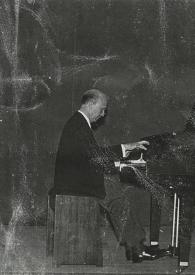 Luis Galve en concierto | Biblioteca Virtual Miguel de Cervantes